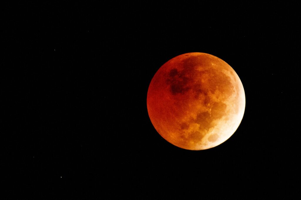 A Lunar eclipse and Full Blood Moon - last of 2022