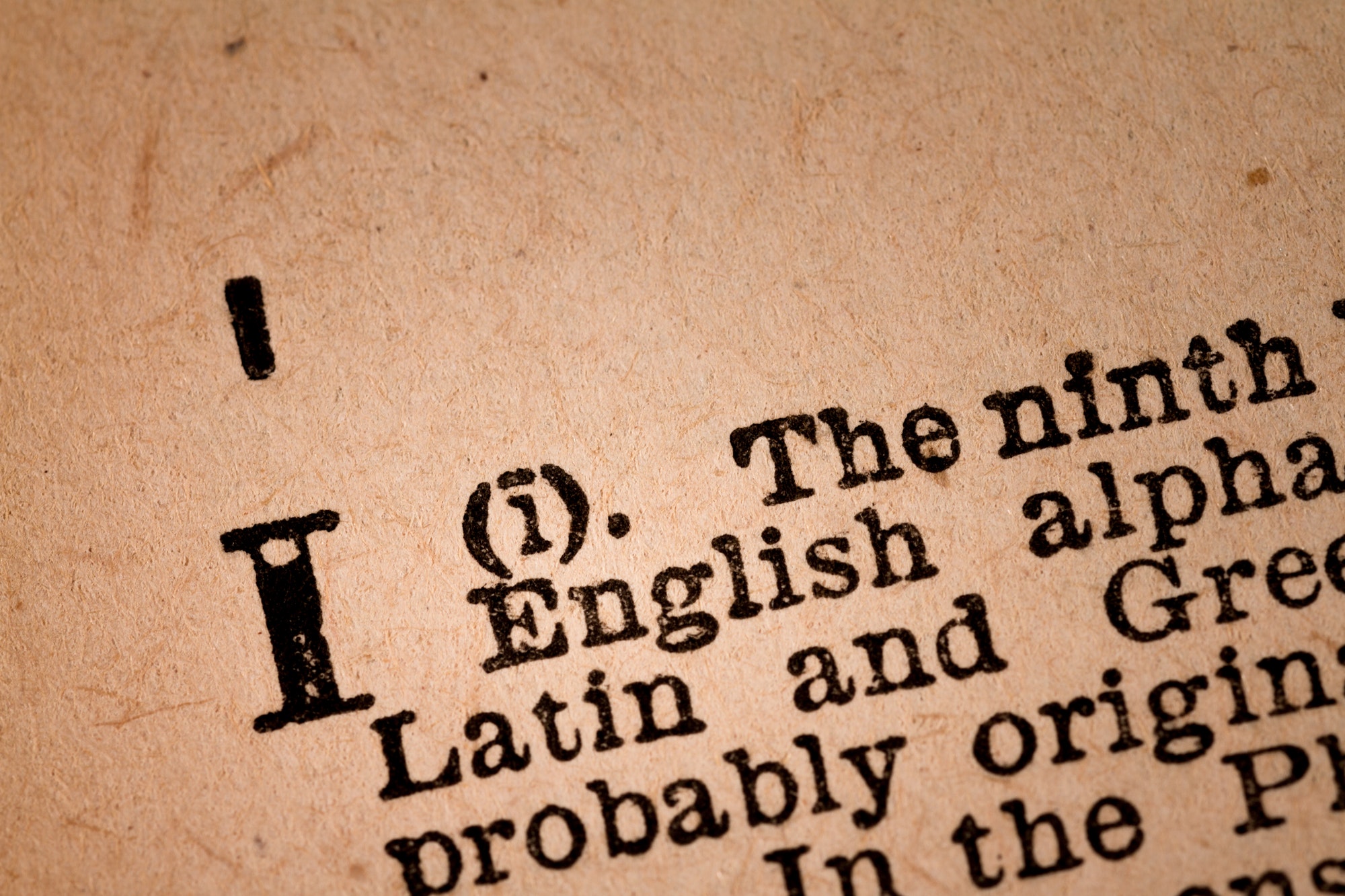 close up of a i the 9th letter of the latin alphabet