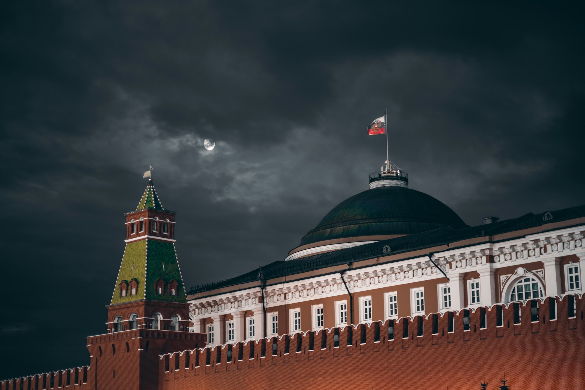 Dark night shot of Russian Kremlin: Senate dome, tower, wall