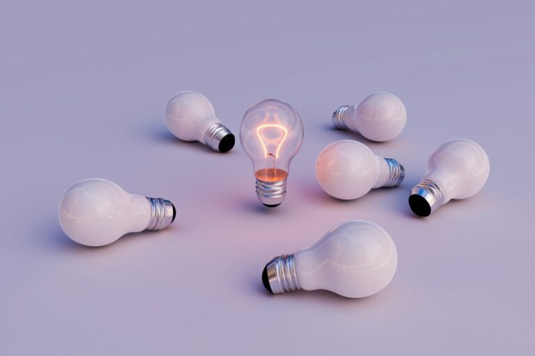 leadership action of light bulb