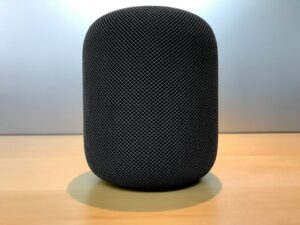 Modern technology. The Apple HomePod. tonythetigersson, Tony Andrews Photography, home pod