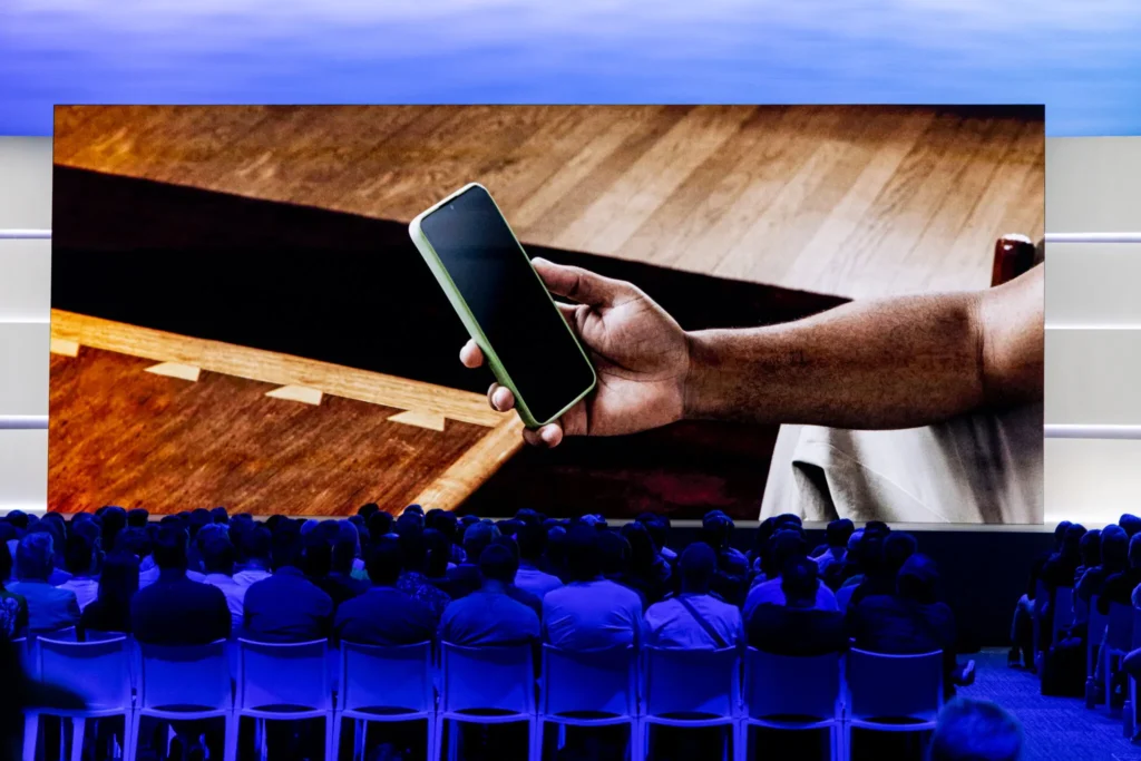 00biz us china ai mwzp superjumbo