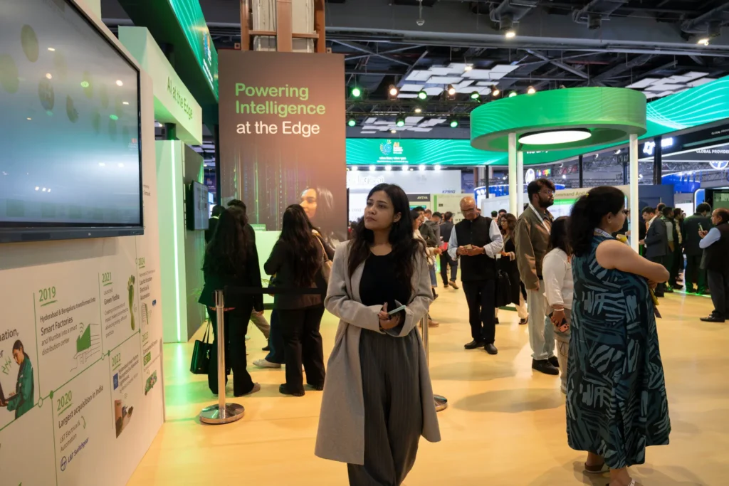 How World’s Most Populous Nation New Positioning Itself AI Revolution 19biz india ai 03 fhkl superjumbo