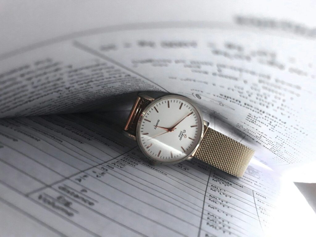 round white analog watch